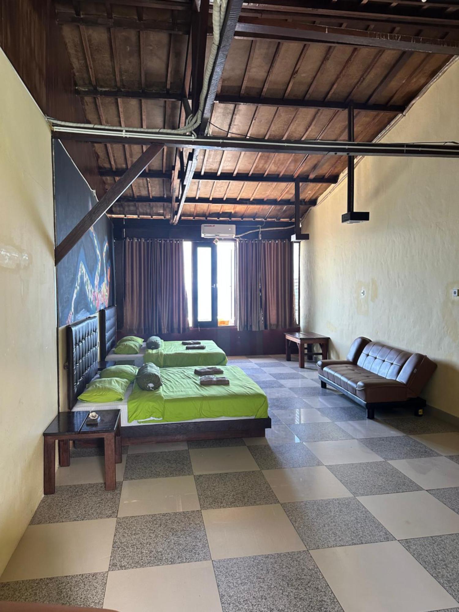Hotel Mooi Park Sorong Zewnętrze zdjęcie