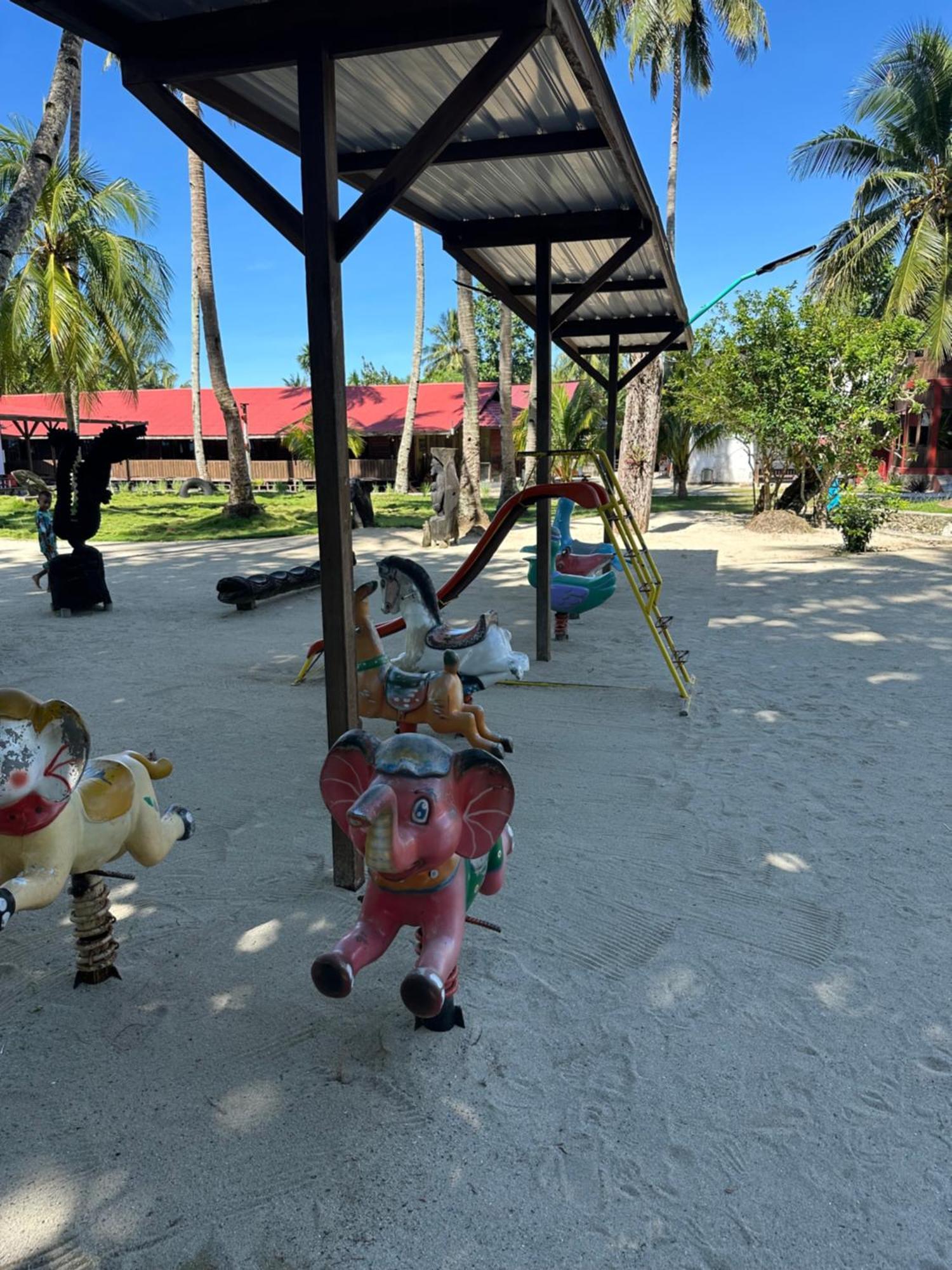 Hotel Mooi Park Sorong Zewnętrze zdjęcie